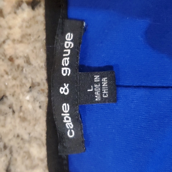 💞Cable & Gage* Top - Picture 6 of 8